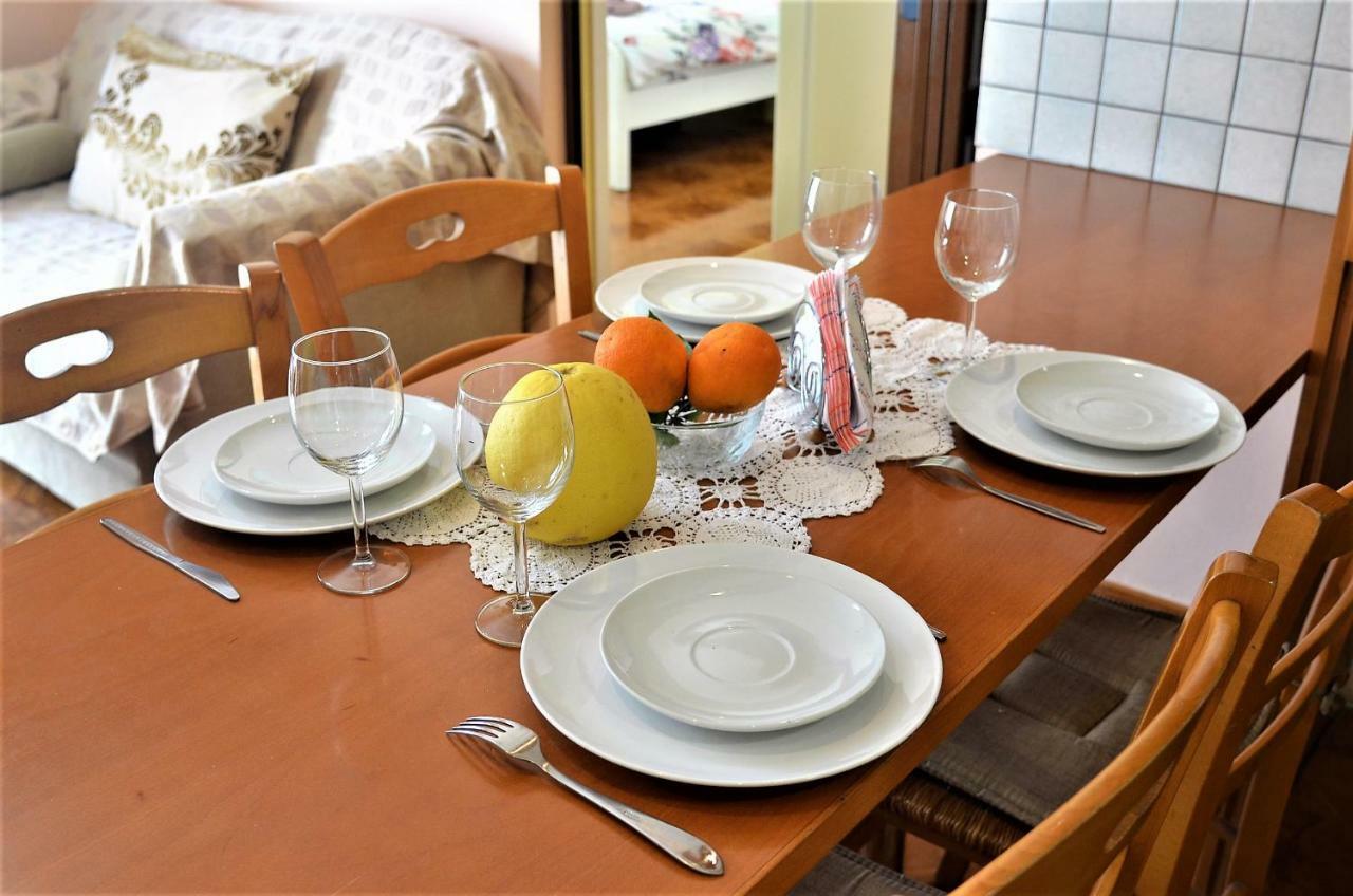 Lira Apartment Larnaca Luaran gambar